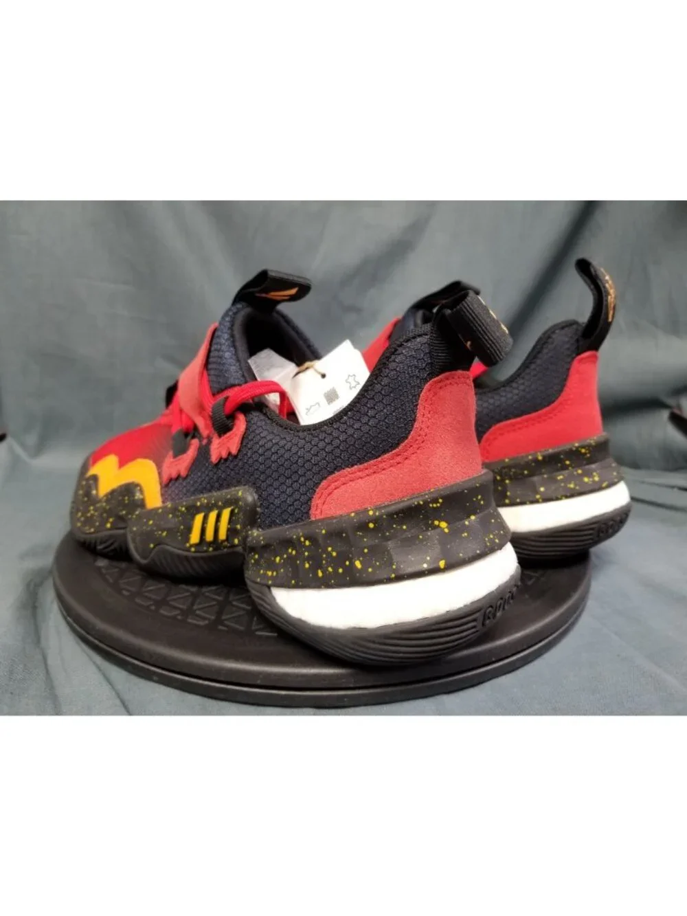 Adidas Trae Young 1 Atlanta Hawks Black/Red/Yellow GY3772 Mens Size 8 NEW NO BOX